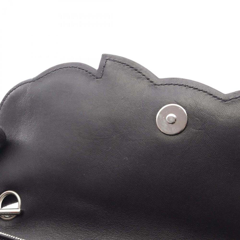 CHANEL Black Leather Shoulder Bag - Picture 11 of 11